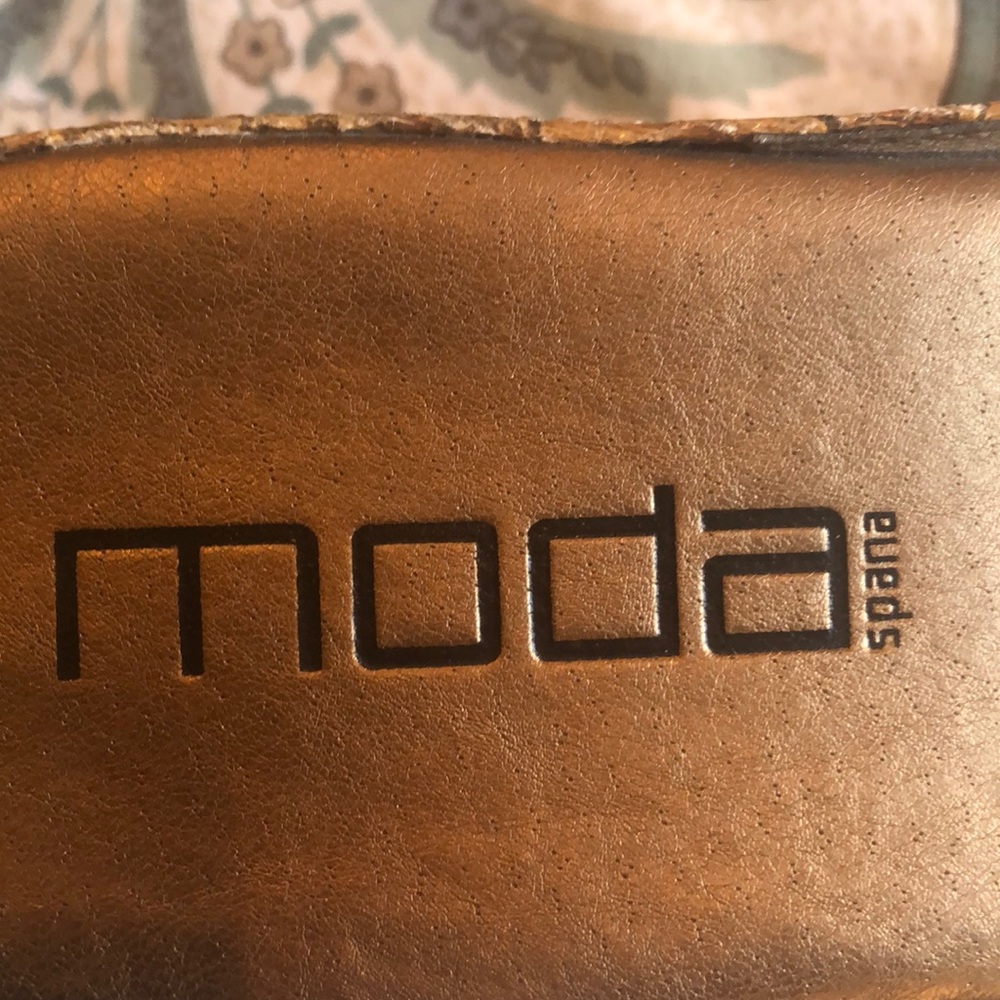 Gently Worn Moda Brown Python Leather Clog Sandals - image 8